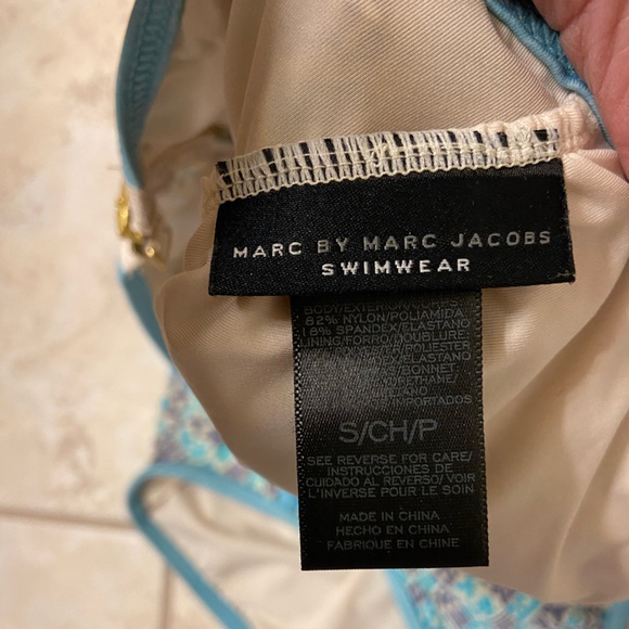 Marc by Marc Jacobs one piece bathing suit - Picture 2 of 4